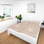 Stylish Apartment, Close To The Garden Lägenhet München