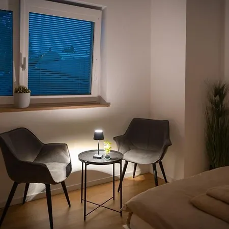 Stylish Apartment, Close To The Garden Appartamento Monaco di Baviera